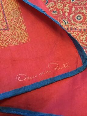 Oscar de la Renta Square Scarf